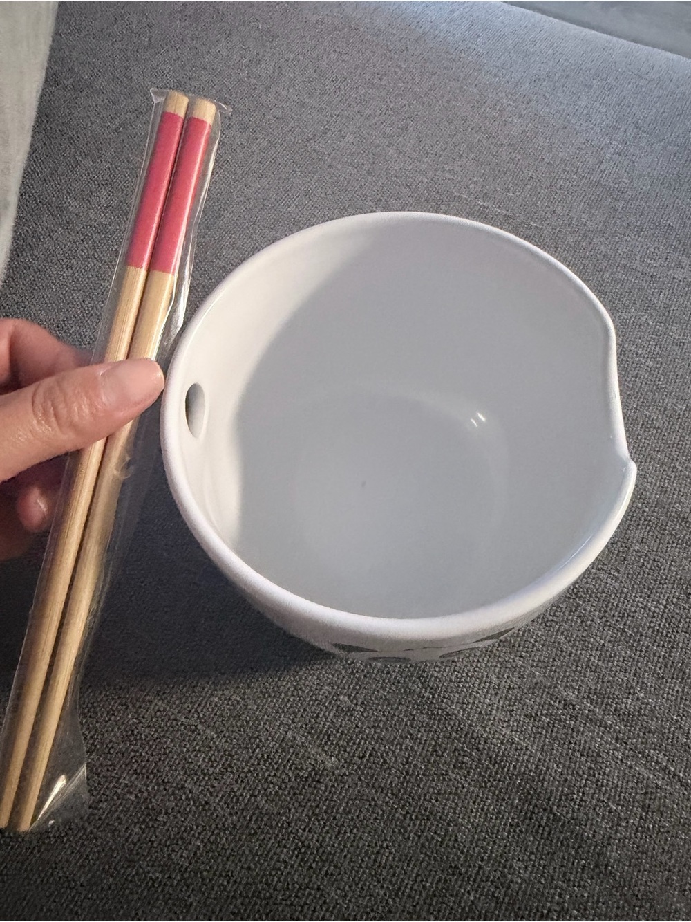 Panda Stoneware Noodle Bowl with Chopsticks – Microwave & Dishwasher Safe - Picture 6 of 9